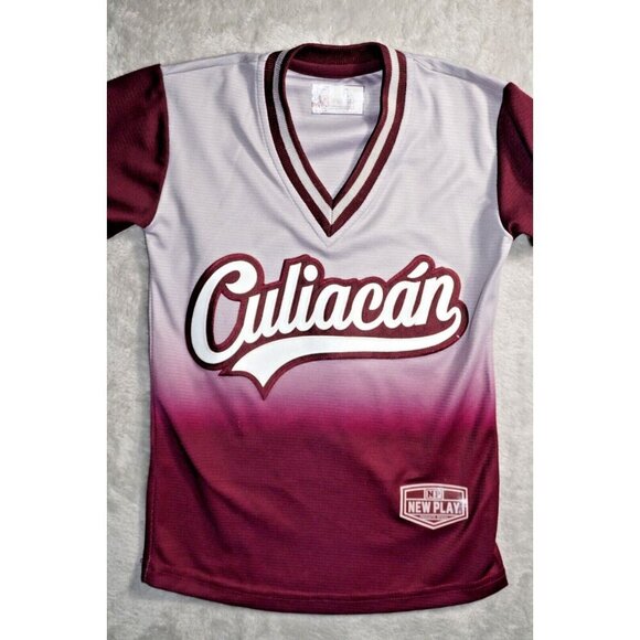 Culiacán Baseball Jersey by New Play – Youth Size 8 – Maroon & Gray Gradient - Picture 3 of 9